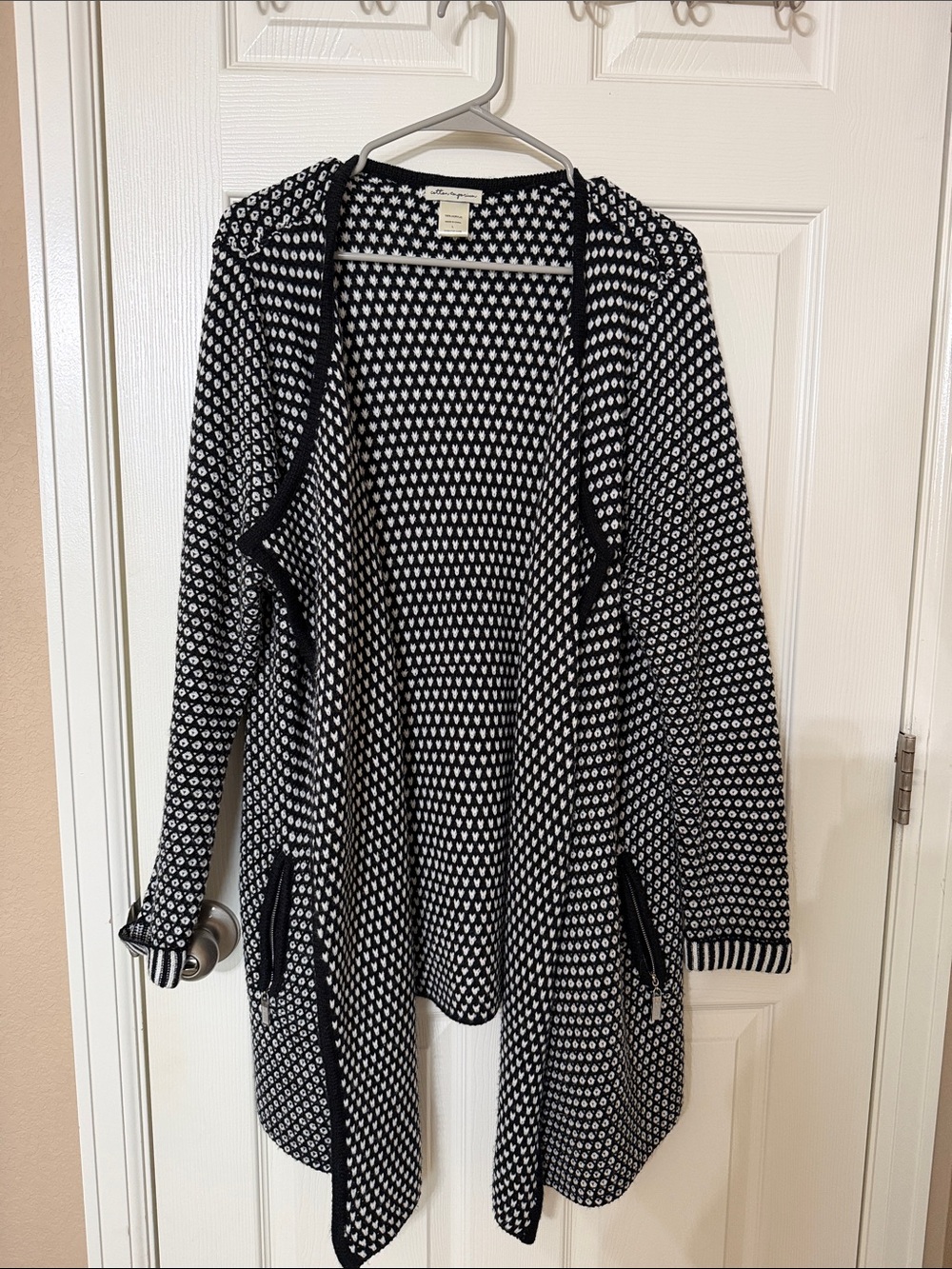 Cotton Emporium Black & White Patterned Open-Front Sweater Cardigan